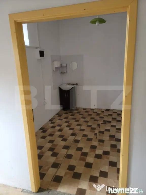Spațiu Comercial de Închiriat – 110 mp – Deva Central,
