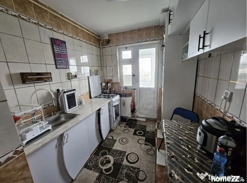 Inchiriere apartament 2 camere, zona Vest, Ploiesti