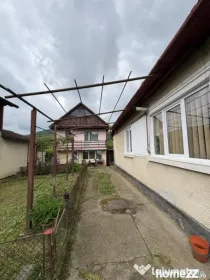 Oportunitate în Baia Sprie – Două case pe același teren