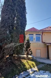 CASA DE VANZARE IN BUSTENI- POIANA TAPULUI 