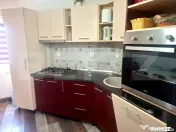 APARTAMENT CU 3 CAMERE DECOMANDAT SUPERB 