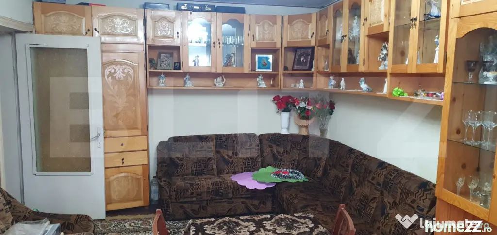 Apartament cu 3 camere, decomandat in Vatra Dornei - Vatra Dornei (Suceava)
