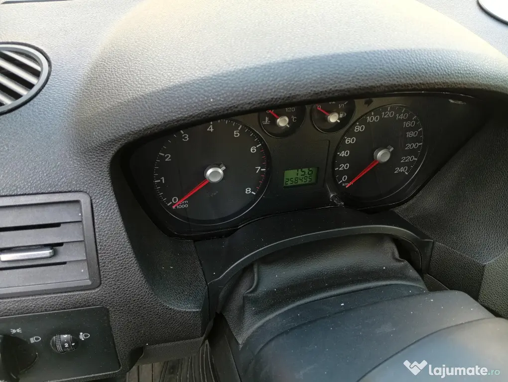 VAND FORD AN 2004