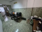 Casa individuala la curte l Eroii Revolutiei metrou