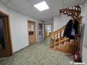 Casa individuala la curte l Eroii Revolutiei metrou