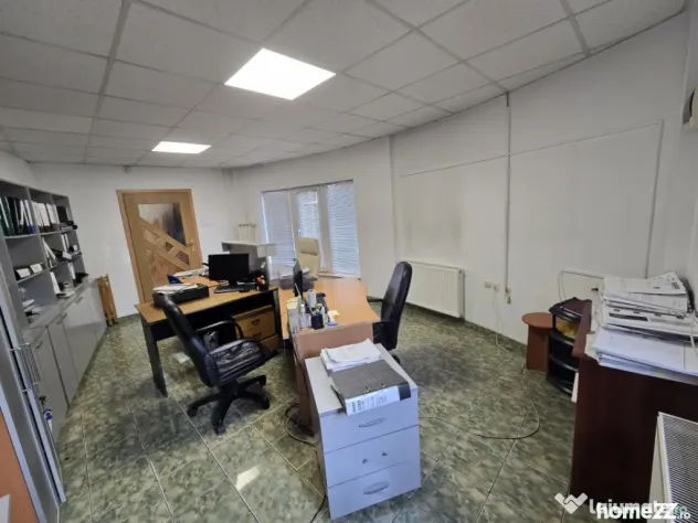 Casa individuala la curte l Eroii Revolutiei metrou