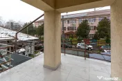 Bucurestii Noi - Chitila Ap 3 camere la curte, terasa, co... 