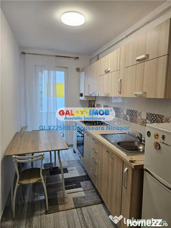 Garsoniera mobilata Militari Residence 54.000 euro cu loc de