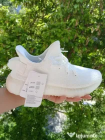 Adidasi Yeezy [ Toate marimile ]