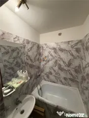 Garsoniera etaj 3 Zona Buziasului