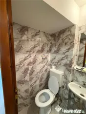 Garsoniera etaj 3 Zona Buziasului