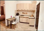 Garsoniera moderna si spatioasa 
