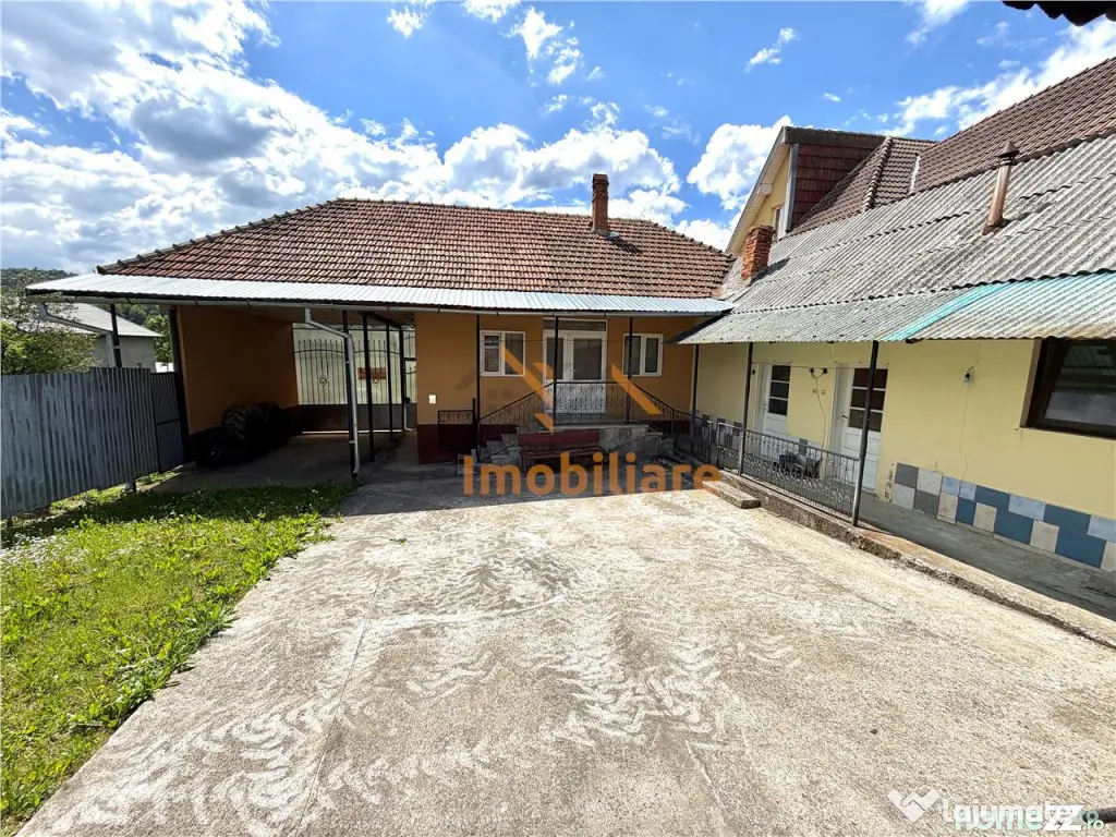 CASA DE VANZRE | 4 CAMERE | 978 MP TEREN | ROSIA | BIHOR | - Rosia (Bihor)