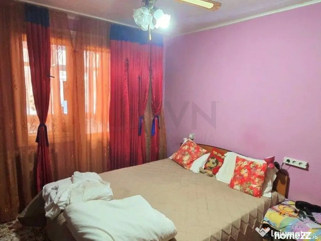 4 Camere Crangasi - Parter cu balcon 10 mp