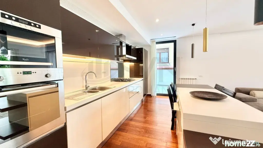 APARTAMENT SPECTACULOS l GRADINA 100 MP l 2 GARAJE l GYM ...