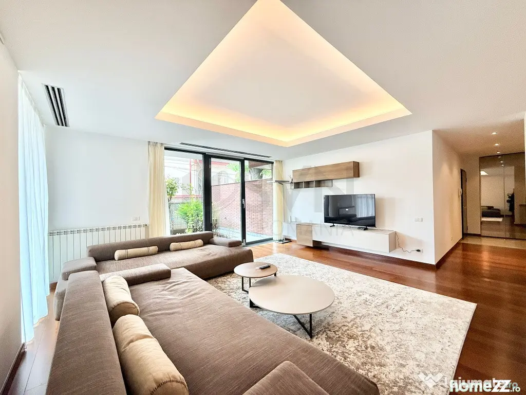 APARTAMENT SPECTACULOS l GRADINA 100 MP l 2 GARAJE l GYM ...