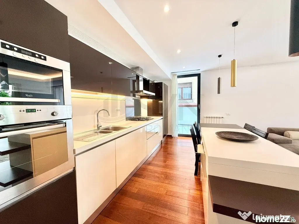 APARTAMENT SPECTACULOS l GRADINA 100 MP l 2 GARAJE l GYM ...