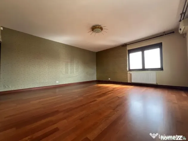 Apartament 3 Camere 120 mpl Spatios l Sisesti