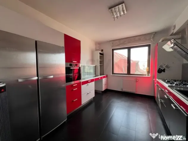 Apartament 3 Camere 120 mpl Spatios l Sisesti