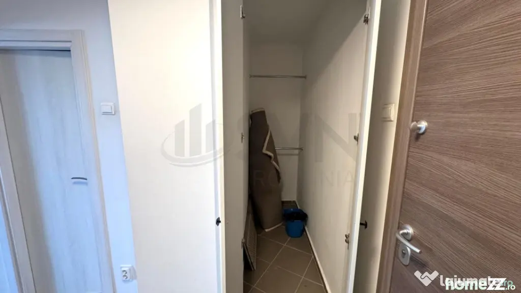 Garsoniera l Metrou l Piata Victoriei