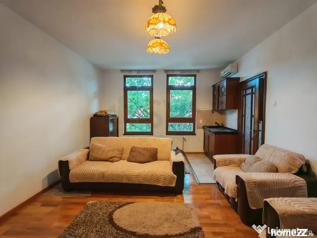 Apartament 4 camere - Domenii - Vila