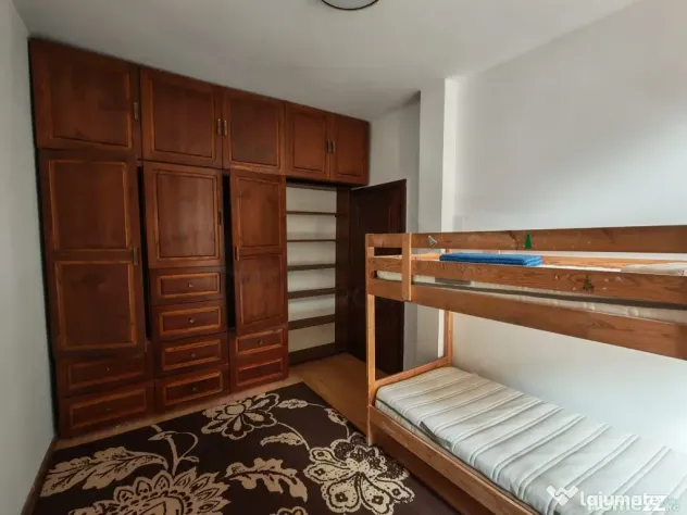 Apartament 4 camere - Domenii - Vila