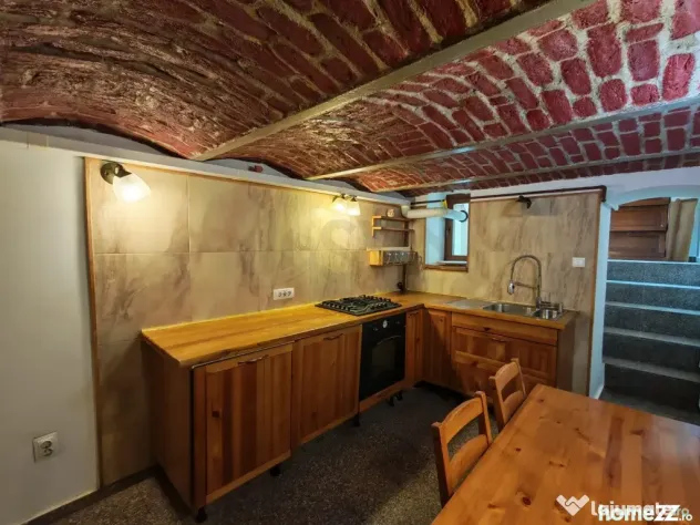 Apartament 4 camere - Domenii - Vila