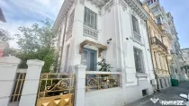 VILA IMPRESIONANTA l RENOVATA SI CONSOLITATA l DOROBANTI ...