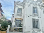 VILA IMPRESIONANTA l RENOVATA SI CONSOLITATA l DOROBANTI ... 