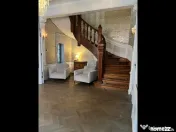 VILA IMPRESIONANTA l RENOVATA SI CONSOLITATA l DOROBANTI ... 