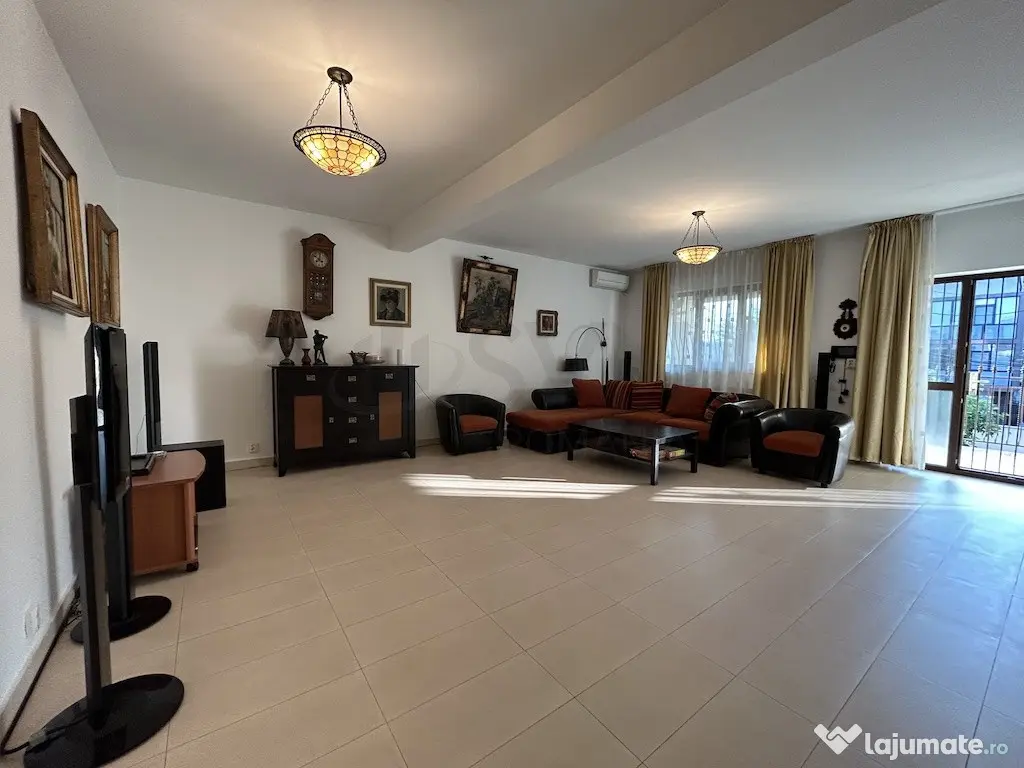 Vila Individuala 5 Camere 241 MP Bucurestii Noi