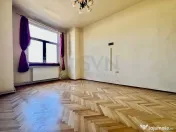 Apartament in Vila interbelica ideal investitie 