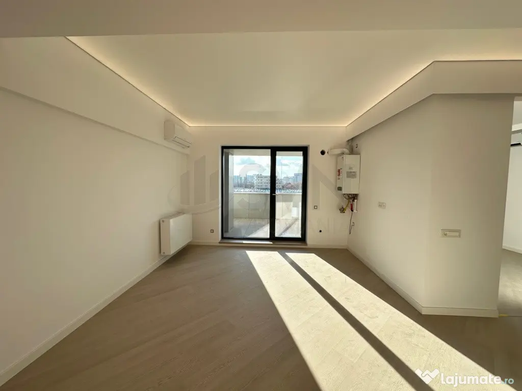 3 camere cu terasa 10 mp Cortina North