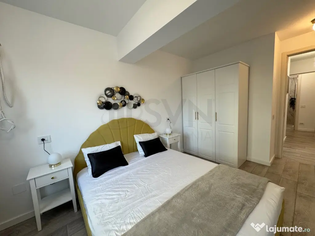 3 camere cu curte 40 mp complex Parcului 20