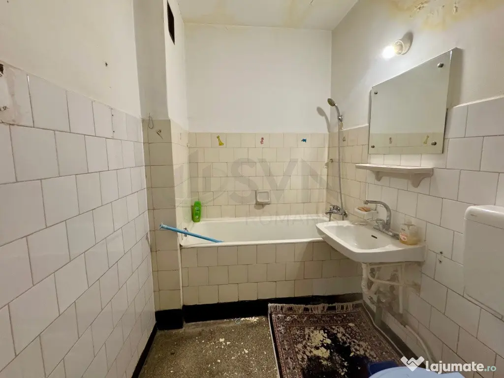 2 camere in bloc reabilitat Titan