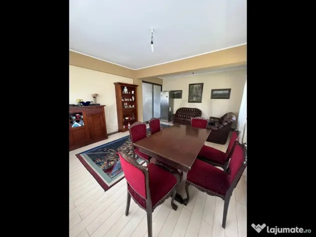Vila 4 camere Cornetu