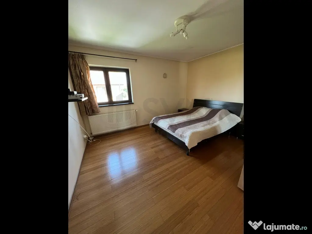 Vila 4 camere Cornetu