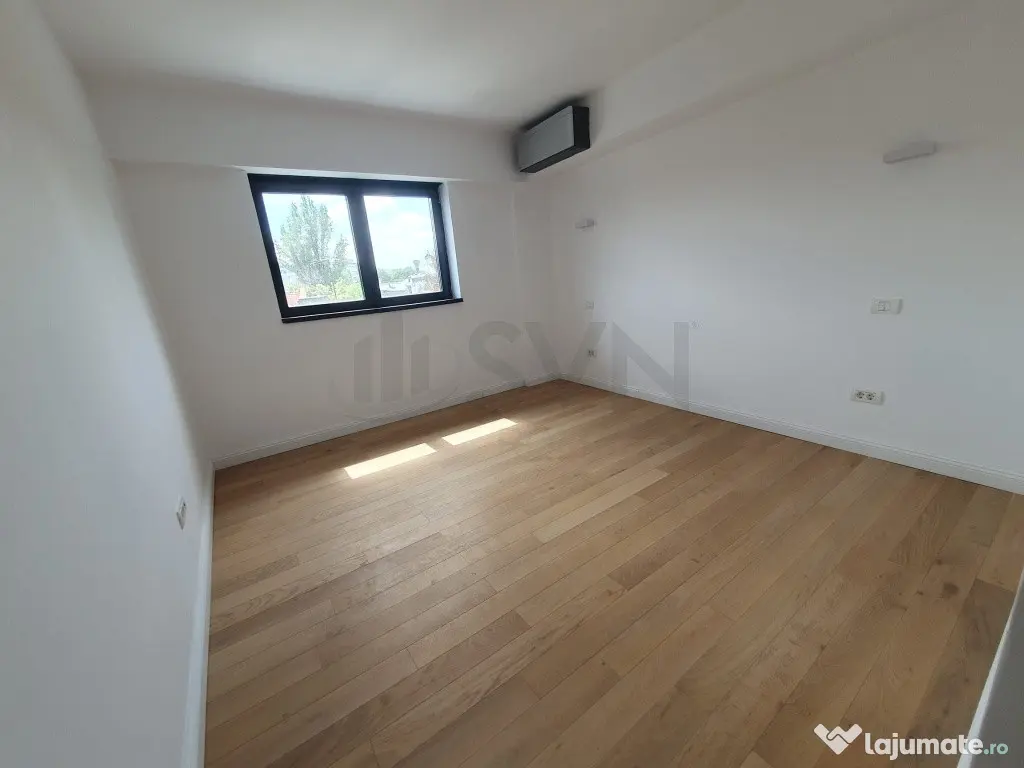 Apartament cu 3 camere singur pe etaj Polona