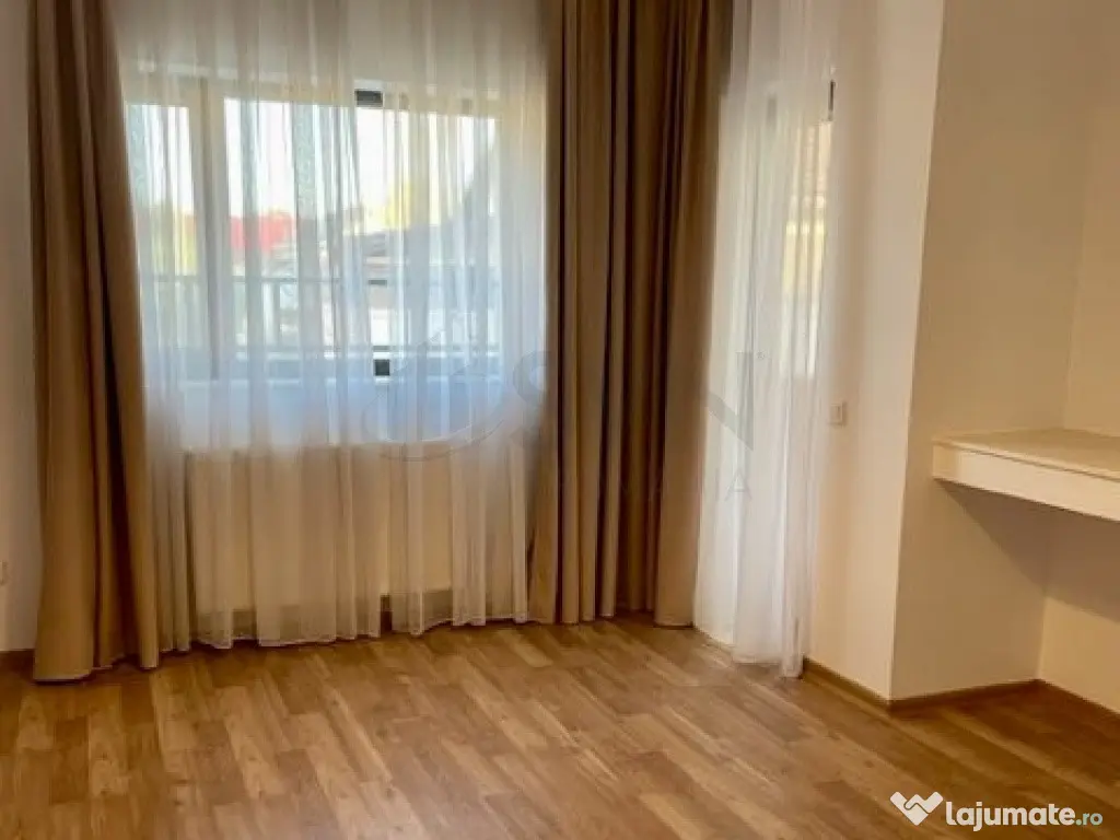 Vila Spatioasa 5 Camere Pipera