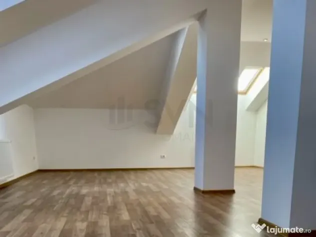 Vila Spatioasa 5 Camere Pipera