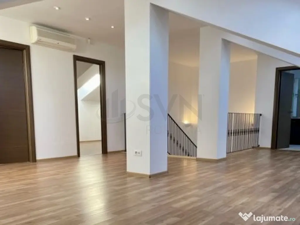 Vila Spatioasa 5 Camere Pipera
