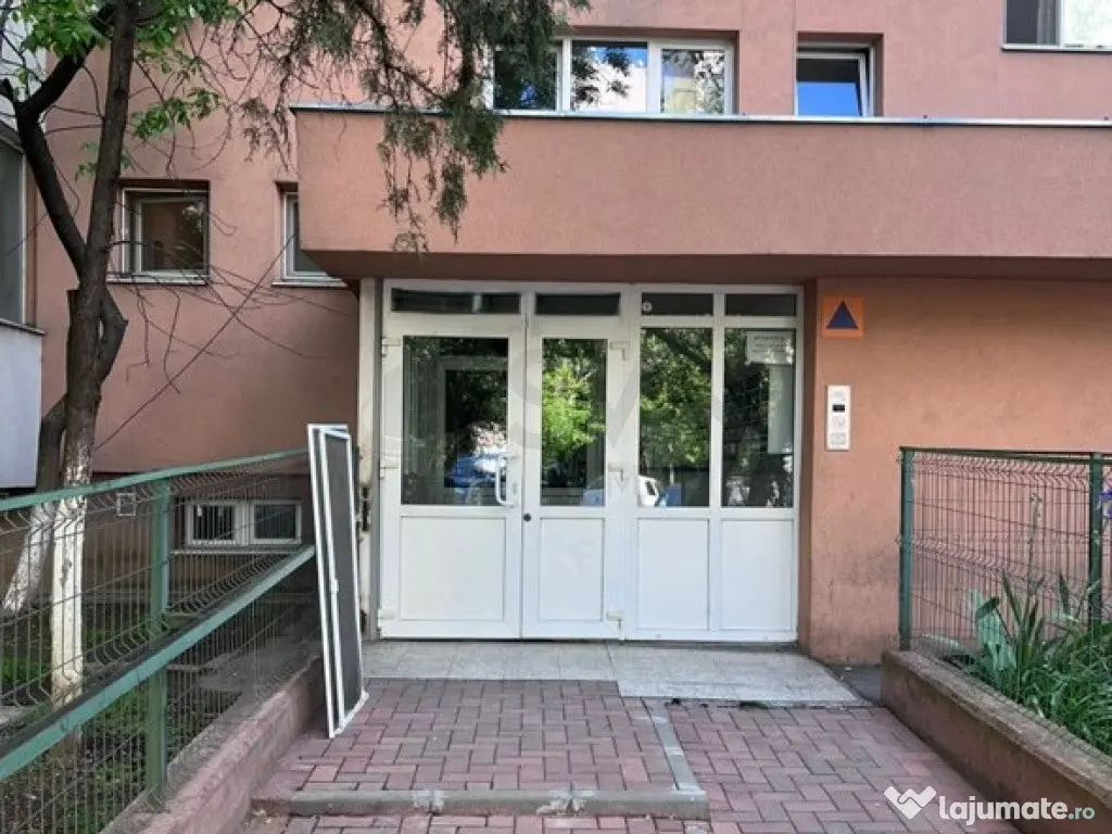 Apartment 3 Camere Trapezului Sector 3
