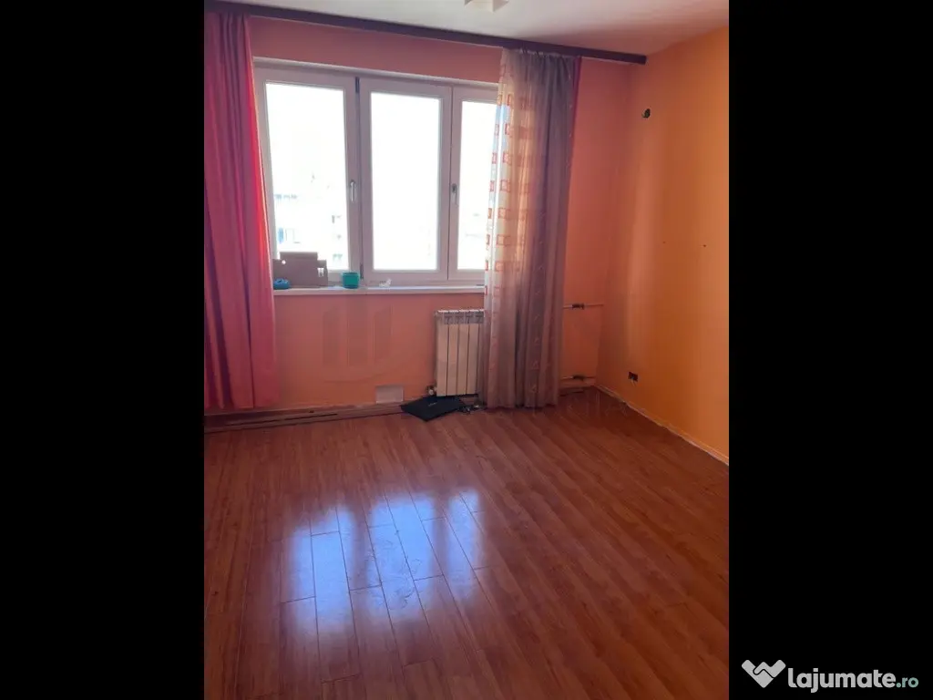 Apartment 3 Camere Trapezului Sector 3