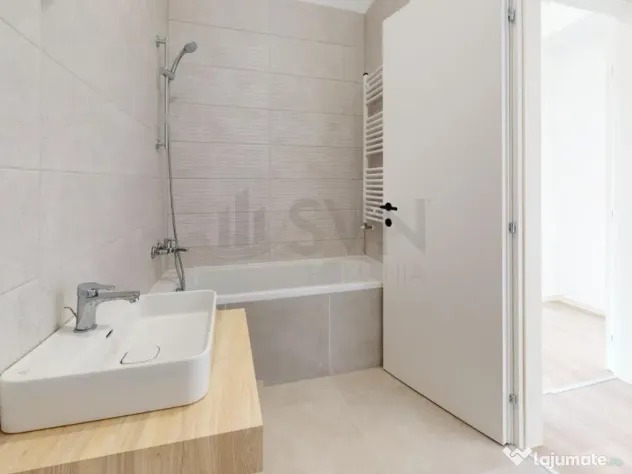Apartament Decomandat Luminos Zona 13 Septembrie