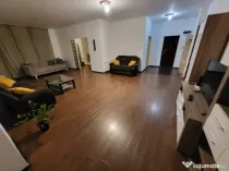 Sisesti Straulesti 3 Camere