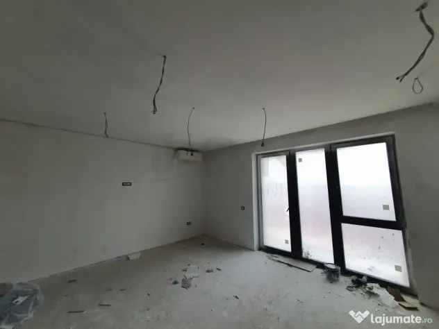 Apartament tip duplex 3 Camere I De I 13 septembrie