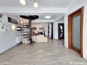 De Vanzare Casă cu 4 camere zona Pasarea Branesti 