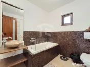 De Vanzare Casă cu 4 camere zona Pasarea Branesti 