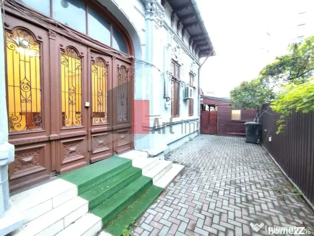 Inchiriere Spatiu Comercial, pretabil restaurant, zona Pa...
