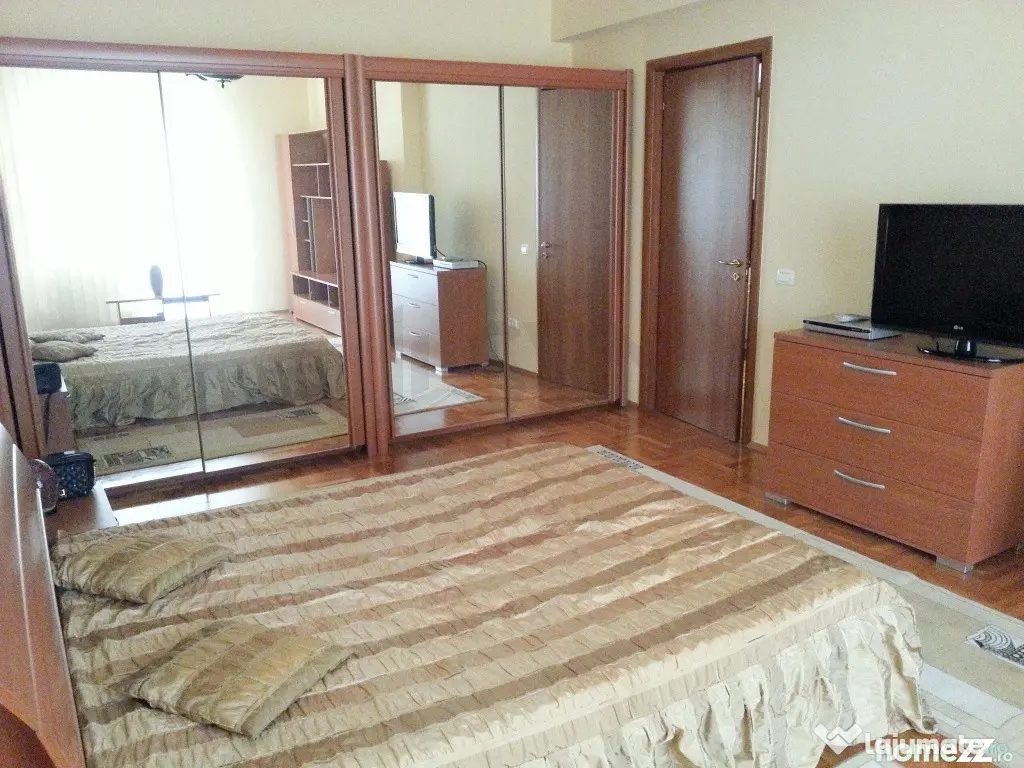 Apartament 3 camere de Herastrau